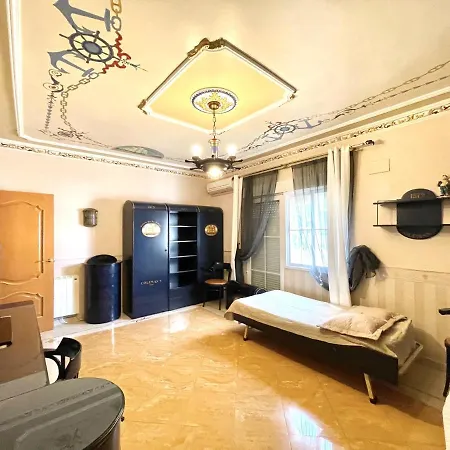 Del Arte Villa *